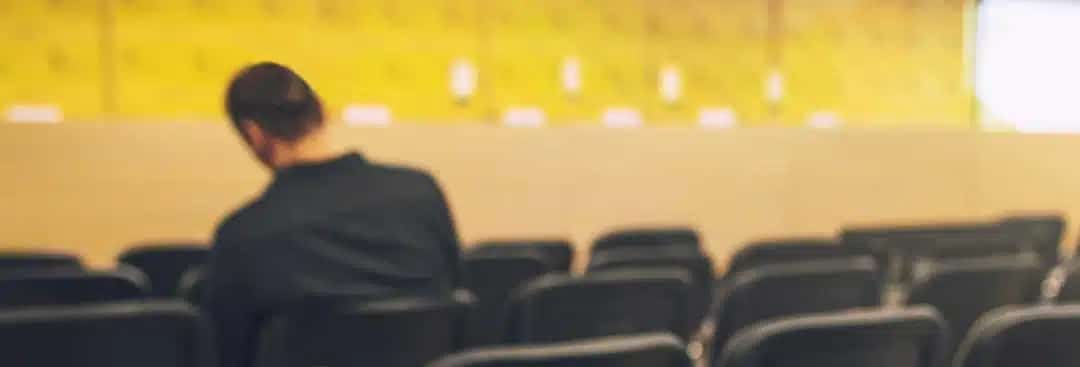 Dismissal for poor work quality is accepted without the two rule notice if the employee is on probationary status.