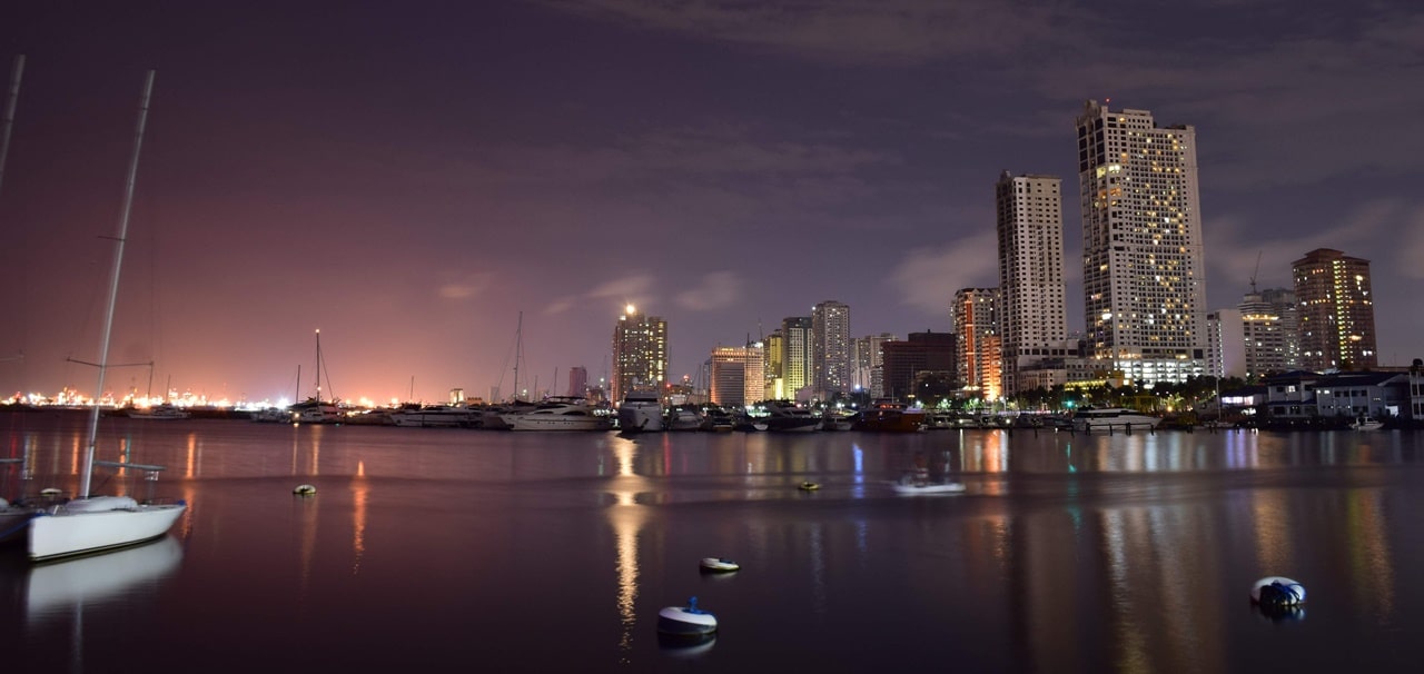 Business establishments along the Manila Bay