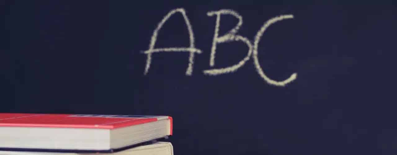 In Transfer of business address, application of retirement is required.