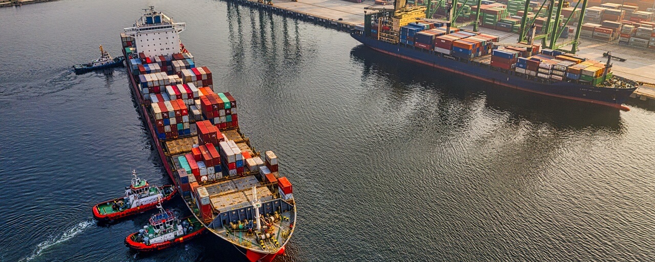 Cargo vessel carrying containers to export to international market