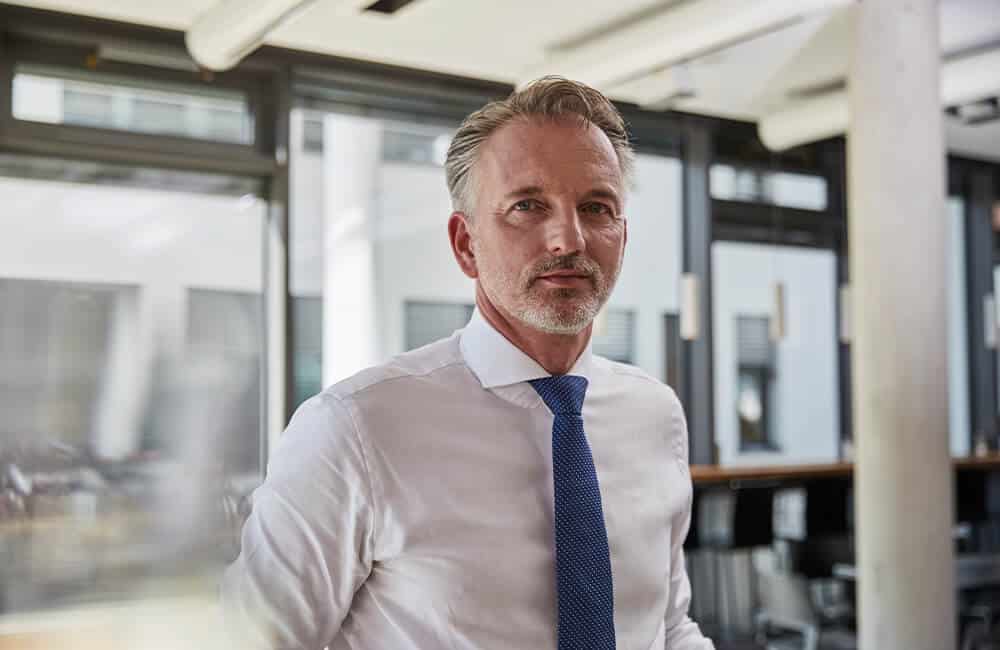 Photo of foreign businsess man symbolizing the coordination and information needed to incorporate in the Philippines.